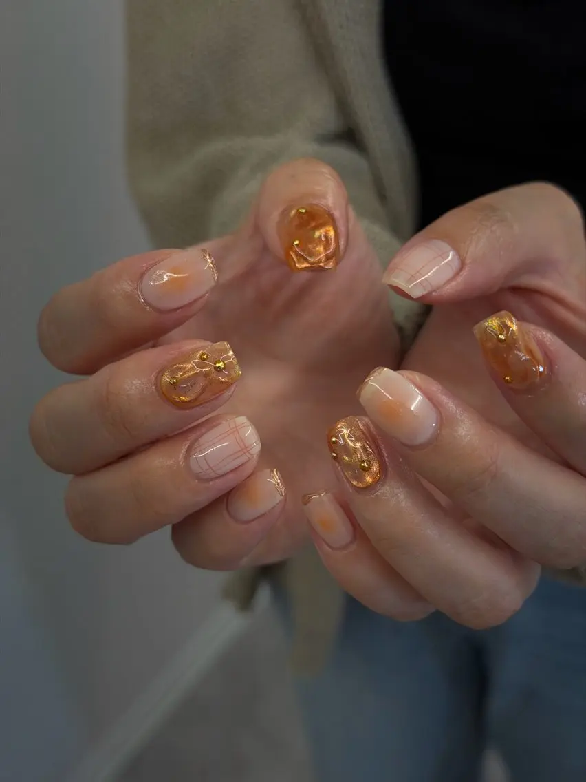 ネイル チークネイル ジェルネイル マグネットネイル ニュアンスネイル オレンジ ハンドネイル ハンドケア Bana_ Nailのネイルデザイン