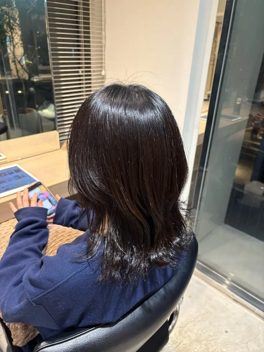 ミディアム カラー SHEA /縮毛矯正 イソダハルカのヘアスタイル