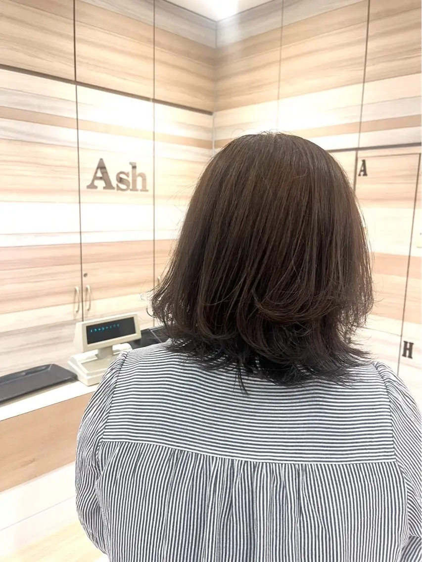ミディアム カラー 透明感カラー レディース募集中🎀 陸 愛夏のヘアスタイル