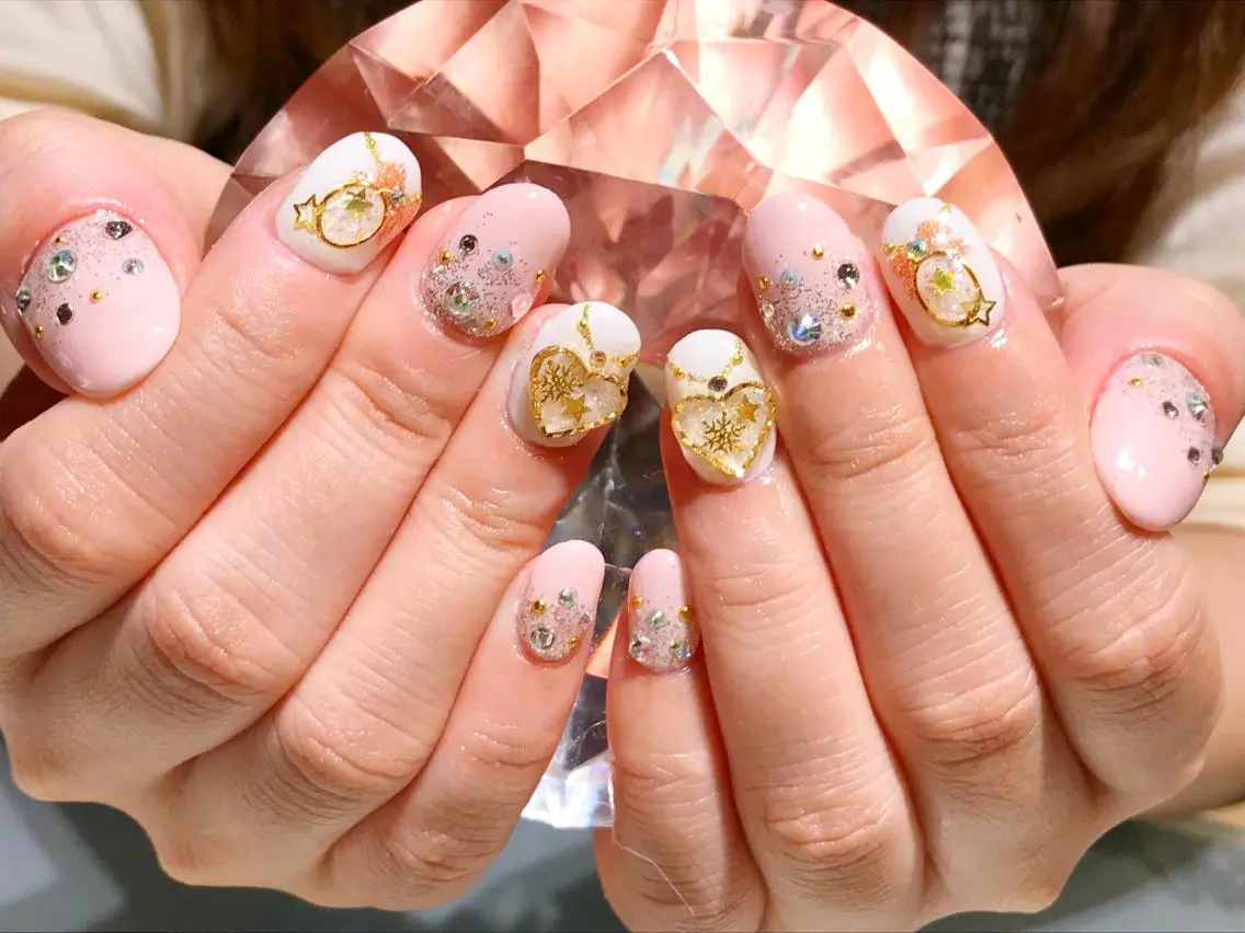 ネイル アートネイル ジェルネイル YUN 💅のネイルデザイン