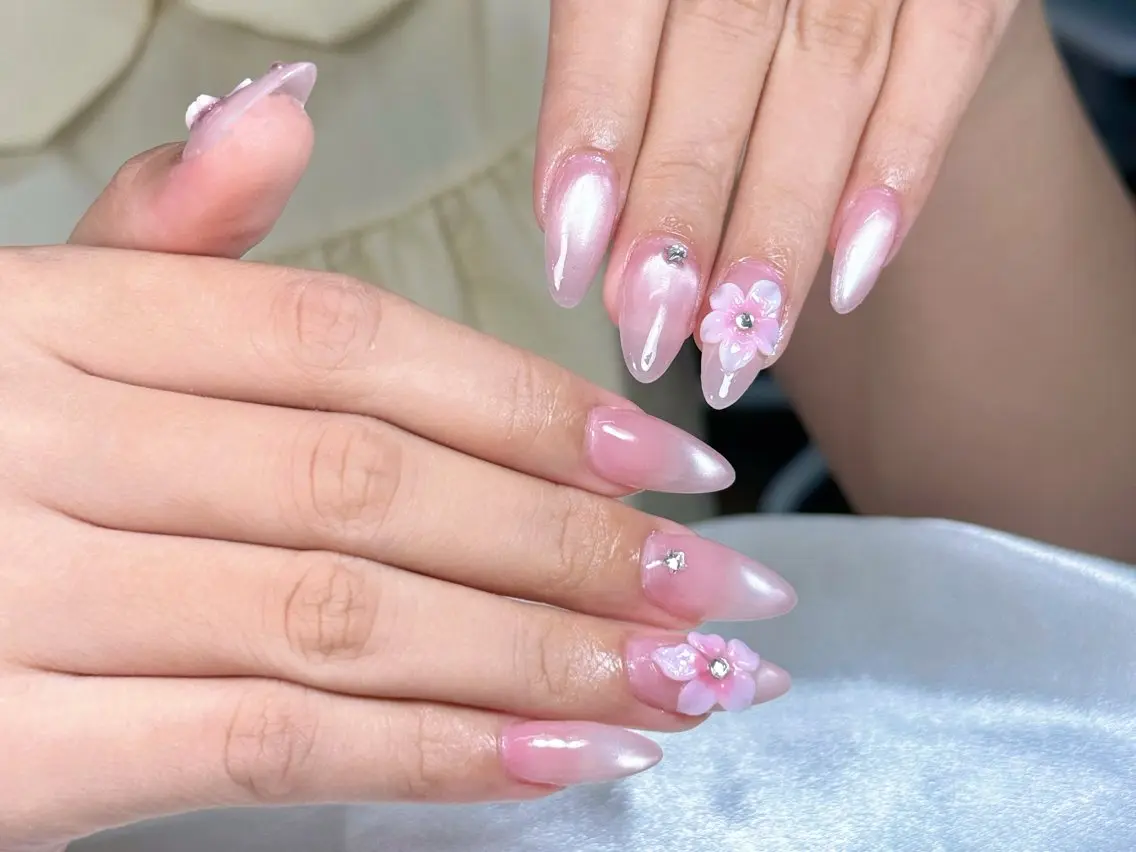 ネイル オーロラネイル ブルー チークネイル 長さ出し フットネイル Kaori ちゃんのネイルデザイン