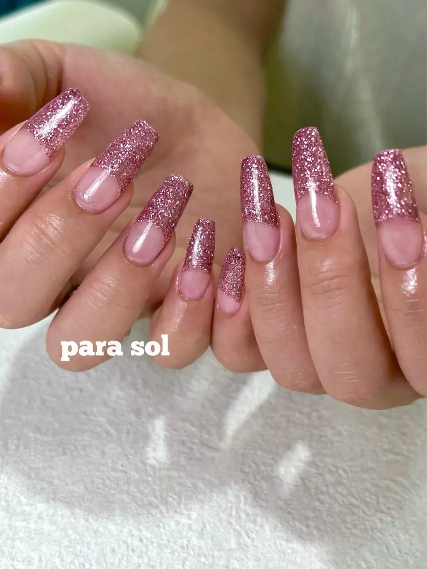 ネイル フレンチネイル ジェルネイル キラキラネイル ラメ(グリッター) パラジェル ハンドネイル Para Sol nail Maoのネイルデザイン