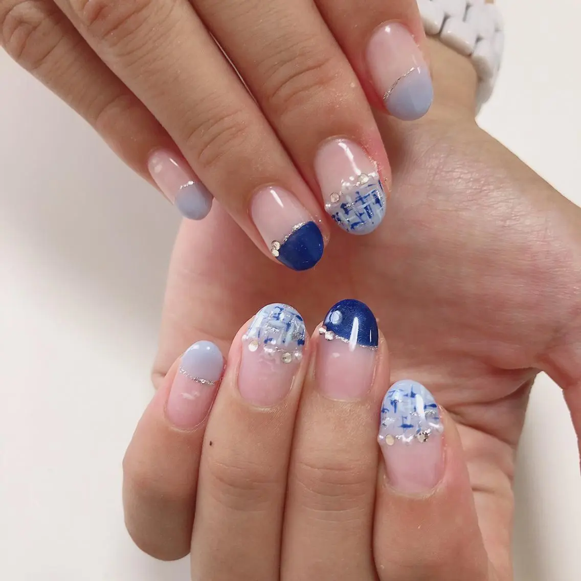ネイル アートネイル 長さ出し フットネイル グリーン ニュアンスネイル Lily Roseスタッフ一同のマツエク・マツパデザイン