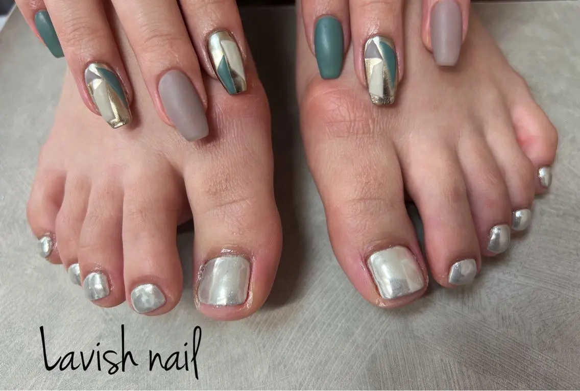 ネイル ハンドネイル Lavish nailのネイルデザイン