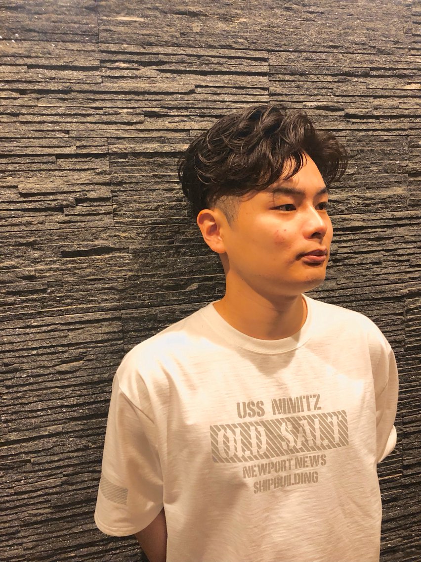 メンズ ヒロ銀座川崎 志田健介のヘアスタイル