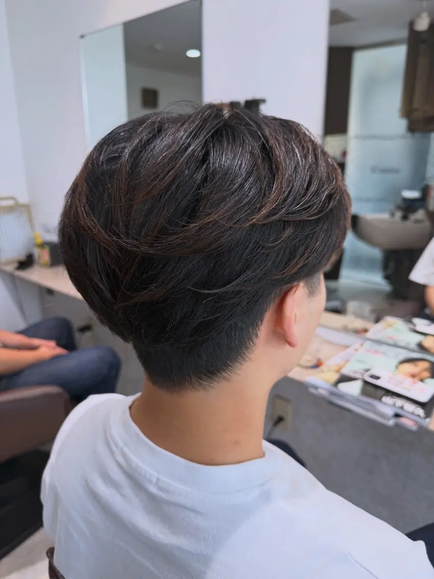 ショート メンズ マッシュ レイヤーカット メンズパーマ シャドウ／大木のヘアスタイル