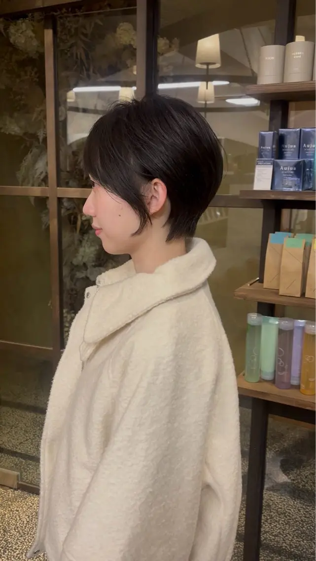 ​〜​7月から​〜​ レディース カット + オージュア  3step トリートメント 𓈒𓏸𑁍‬の写真