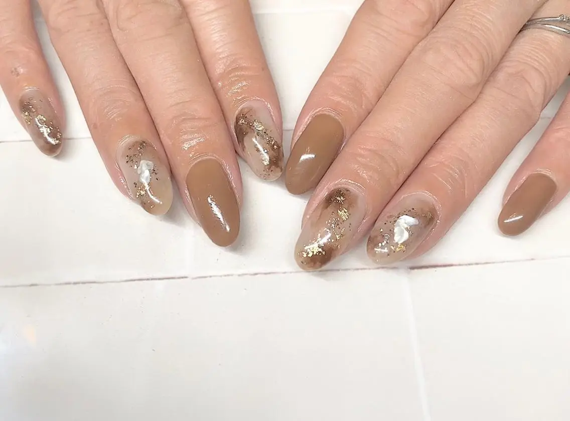 ネイル ブラウン ニュアンスネイル Honokaホノカ nailのエステ・リラクイメージ