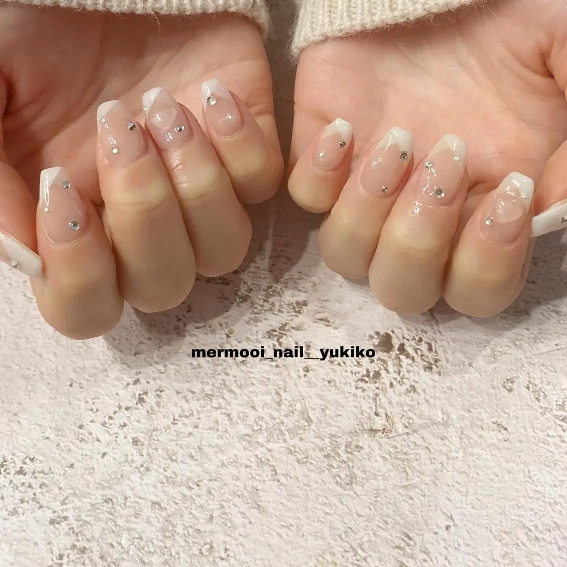 ネイル フレンチネイル 韓国ネイル 斜めフレンチ ワンホンネイル mermooi nailのネイルデザイン