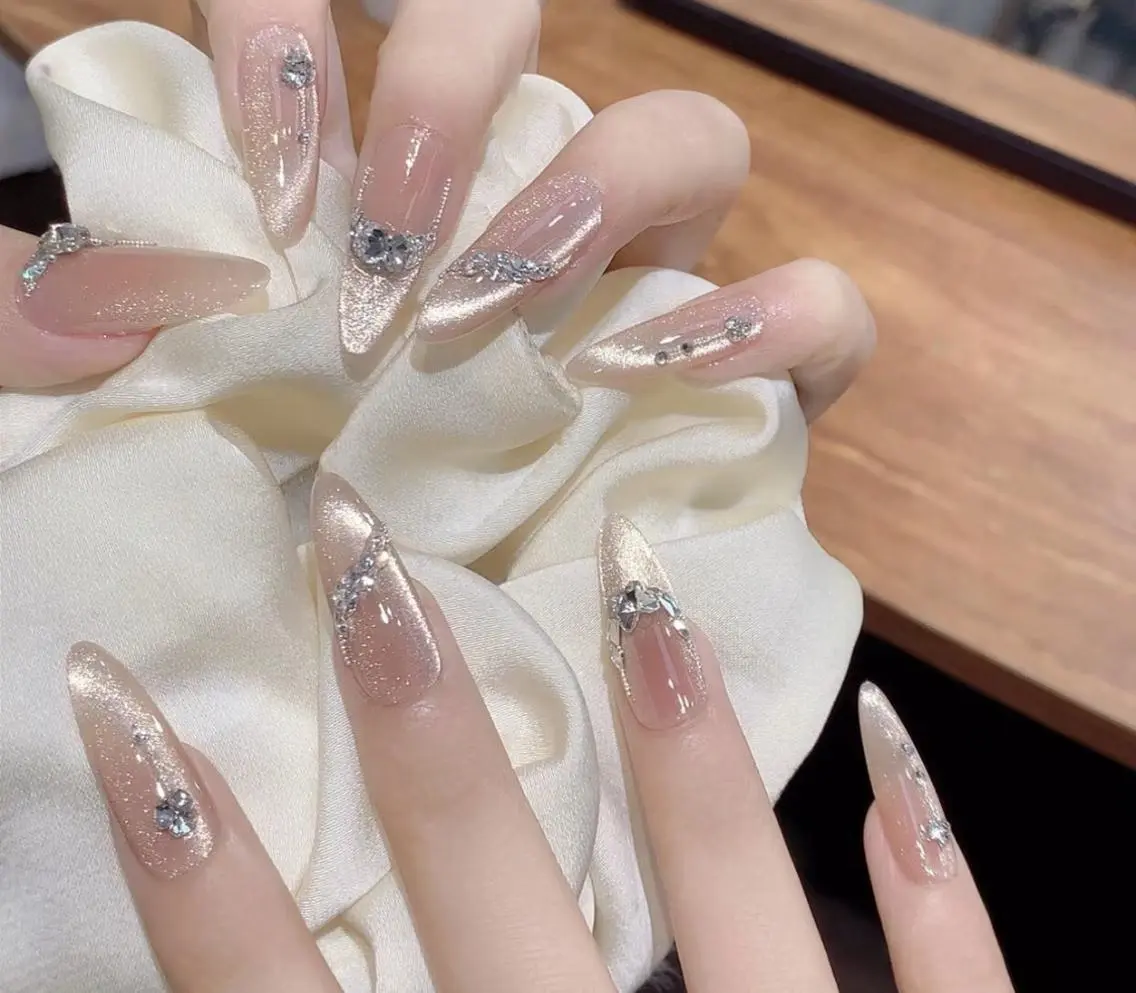 ネイル ハンドネイル 💫 Tsuki_Nailのネイルデザイン