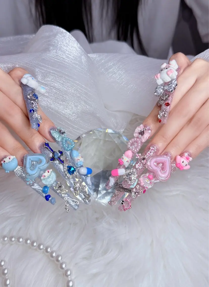 ネイル グラデーション 韓国ネイル ロングネイル 持ち込み 春ネイル ハンドネイル ZUZU AMEE NAILのネイルデザイン