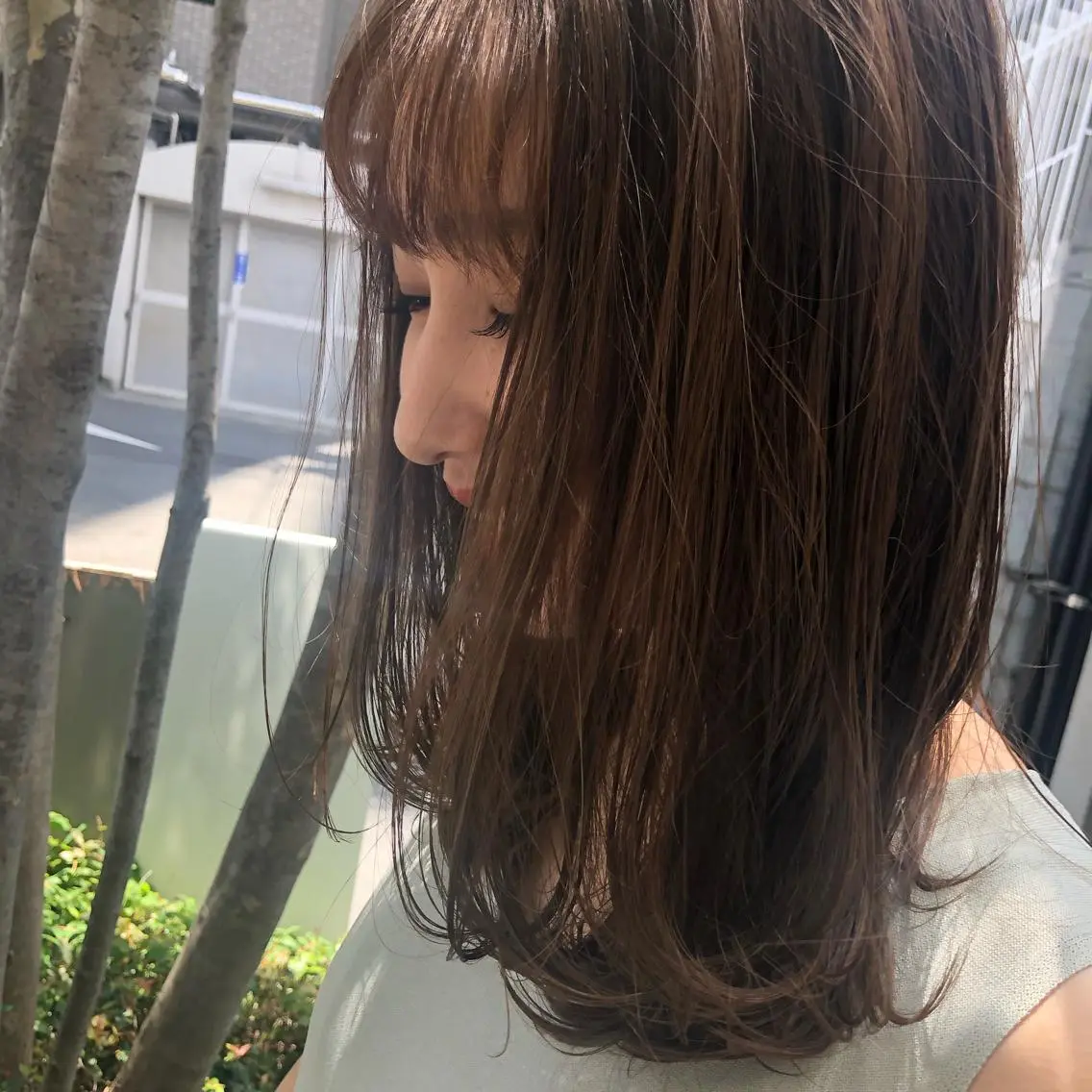 セミロング カラー 縮毛矯正 やすだ しおりのエステ・リラクイメージ