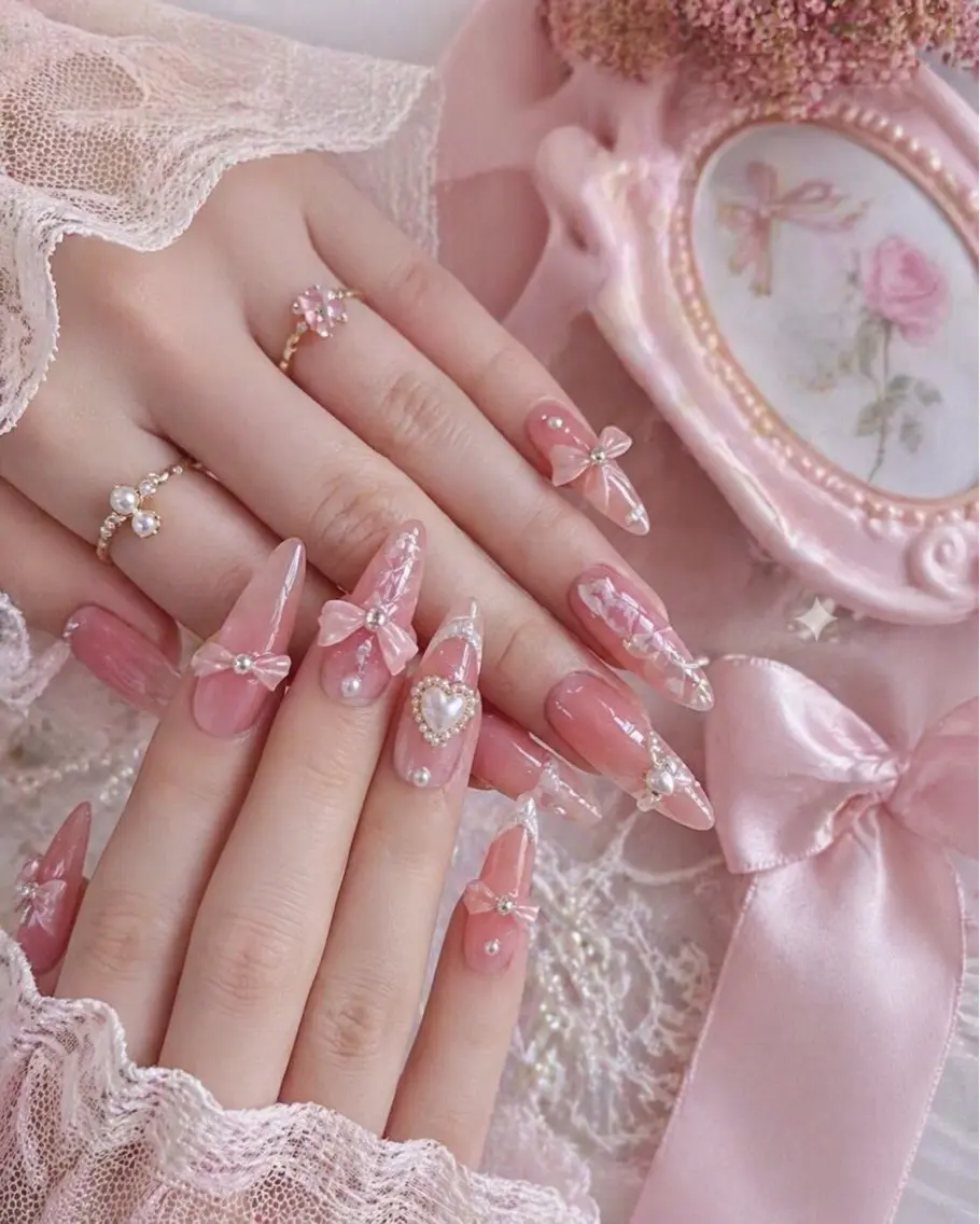 【人気No2】🈵10本長さだしアート、パーツたっぷりつけ放題🎀🩵120分やり放題✨の写真