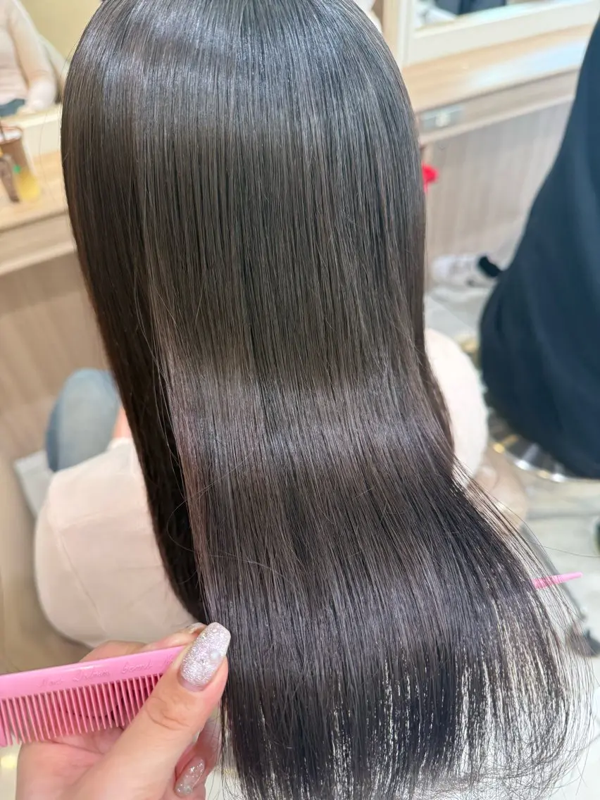 セミロング パーマ カット 縮毛矯正 トリートメント 韓国ヘアメイク🎀/ 縮毛矯正✨山本媛香のヘアスタイル