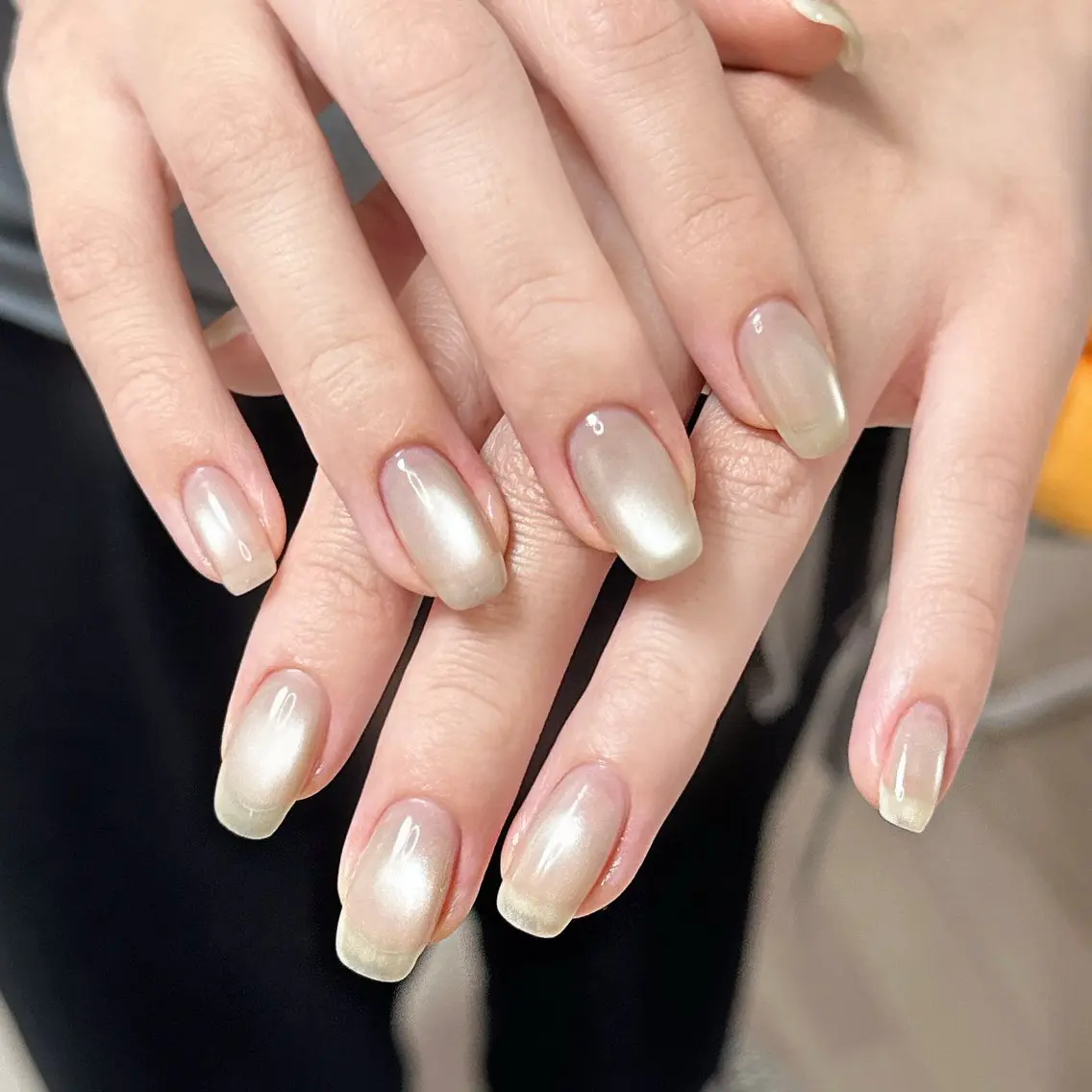 ネイル アートネイル オーロラネイル チークネイル フレンチネイル ガラスフレンチ 🎀YooLi Nail salonのネイルデザイン