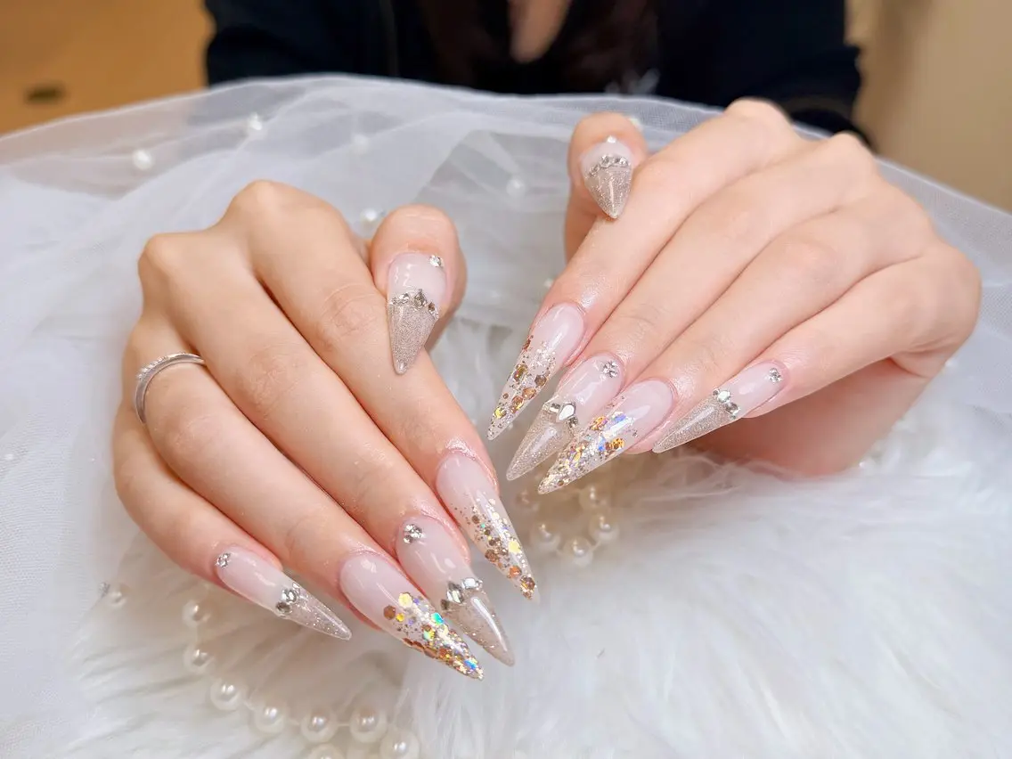 ネイル チークネイル 長さ出し フットネイル 韓国ネイル マグネットネイル ハンドネイル ハンドケア AN NAIL 高田馬場_HOAのネイルデザイン