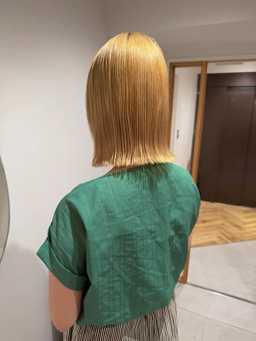 ショート ボブ knock なお 烏丸御池のヘアスタイル