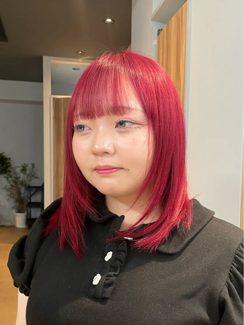 ミディアム カラー ブリーチ レッドカラー ヘアカラー 透明感艶髪カラー /府中/Mizukiのヘアスタイル