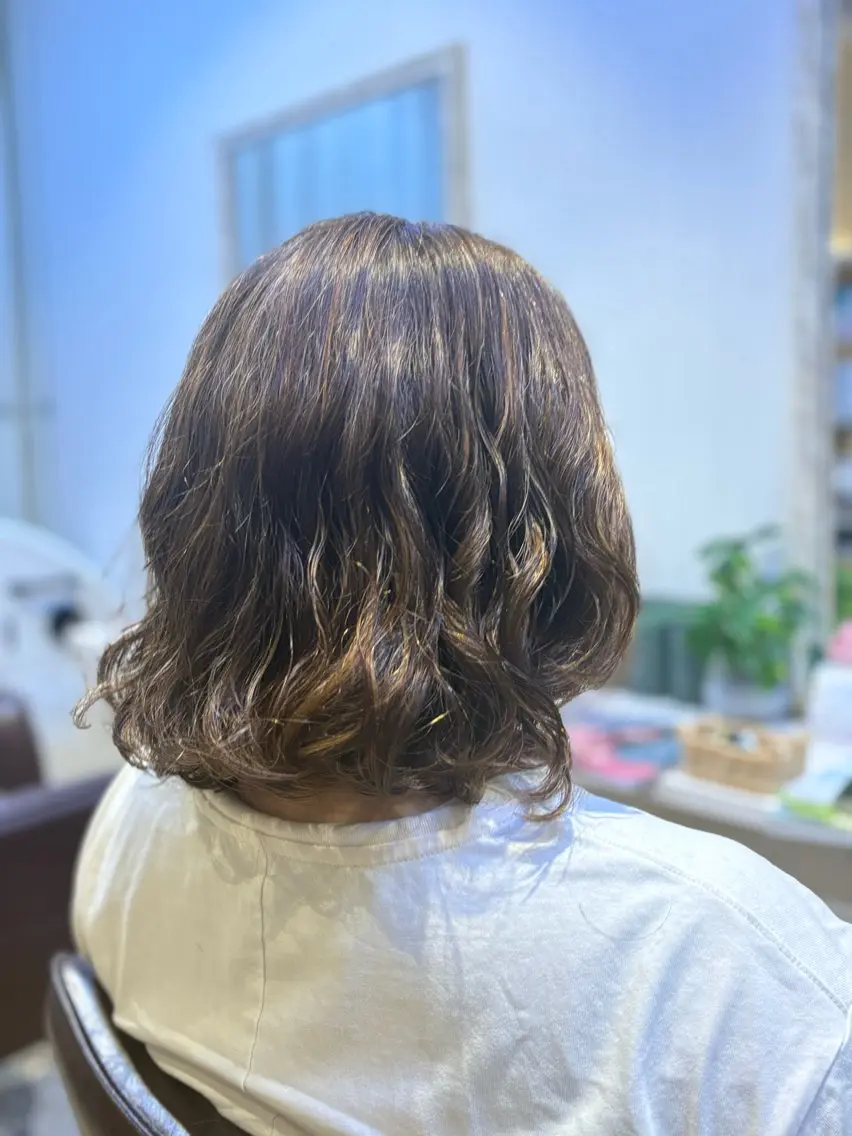 ミディアム パーマ ミディアムパーマ デジタルパーマ カット パーマ 上川畑 つかさのヘアスタイル
