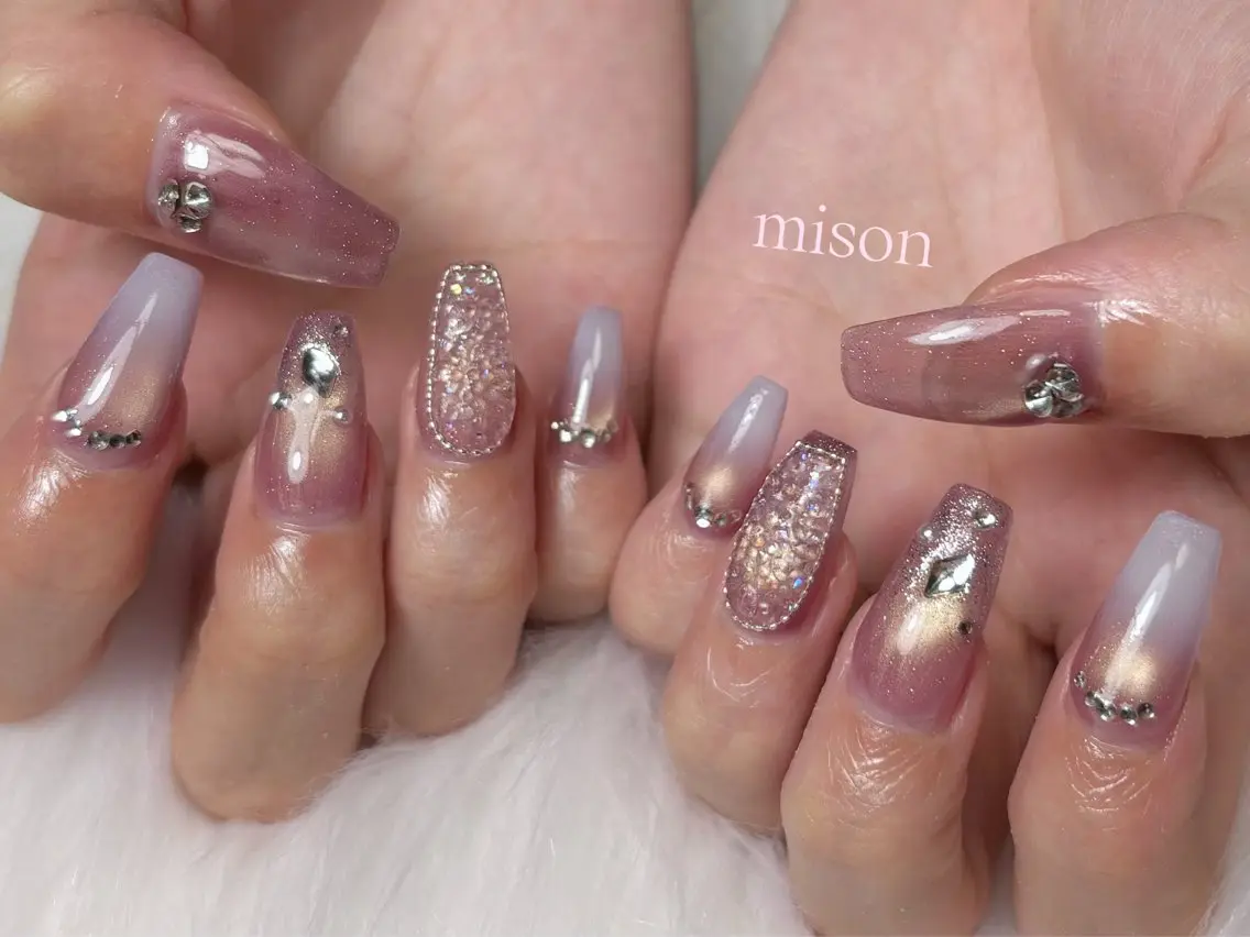 ネイル mison 安形友花のネイルデザイン