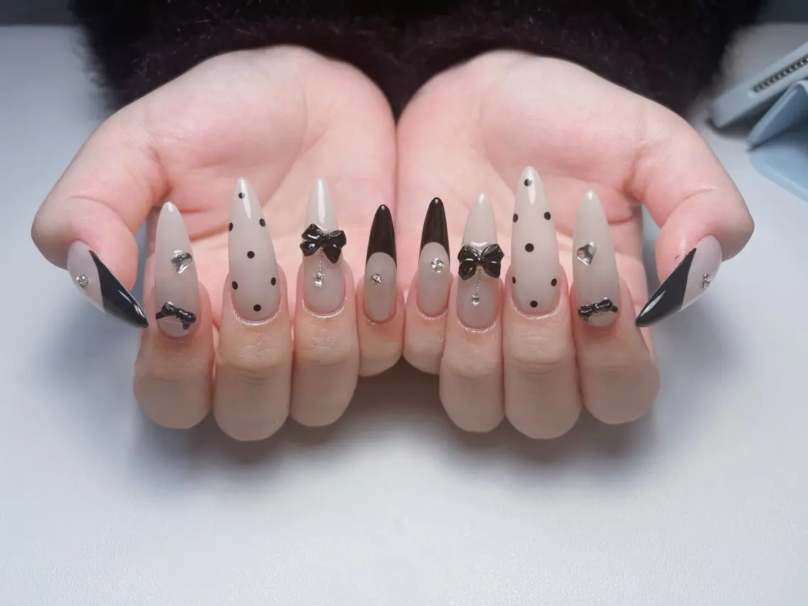 ネイル ハンドネイル mione_ou nail salonのネイルデザイン