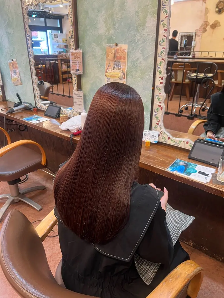 ロング カラー ピンクカラー 片岡 なずなのヘアスタイル