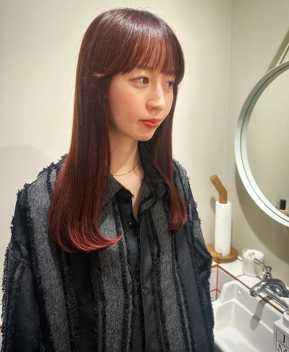 ロング カラー ピンクカラー カット ヘアカラー トリートメント hibiki/セット /透明感カラーのヘアスタイル