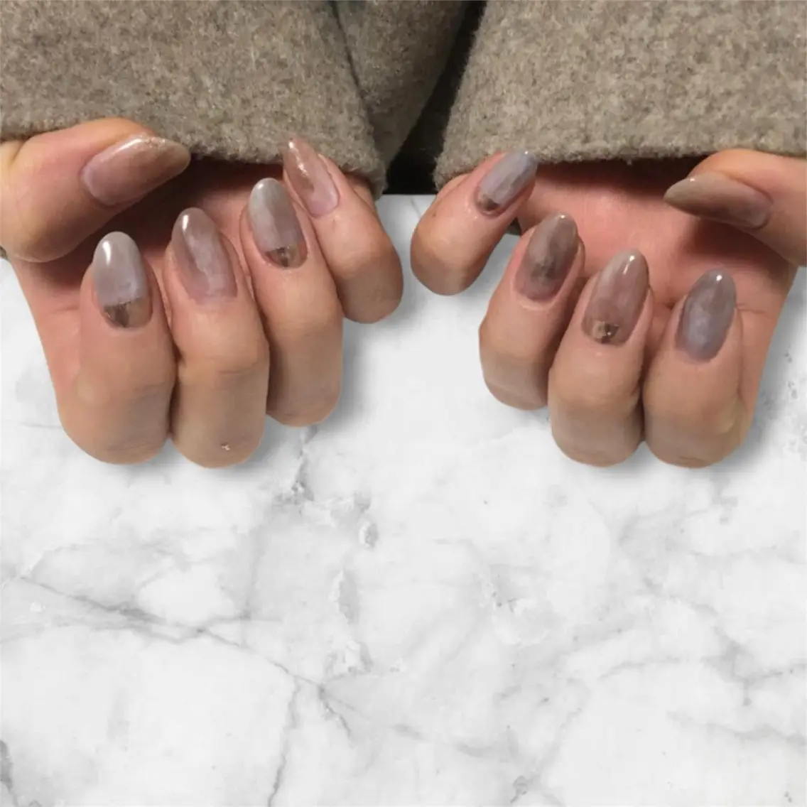 ネイル ミラーネイル ニュアンスネイル ハンドネイル i'm nailのネイルデザイン