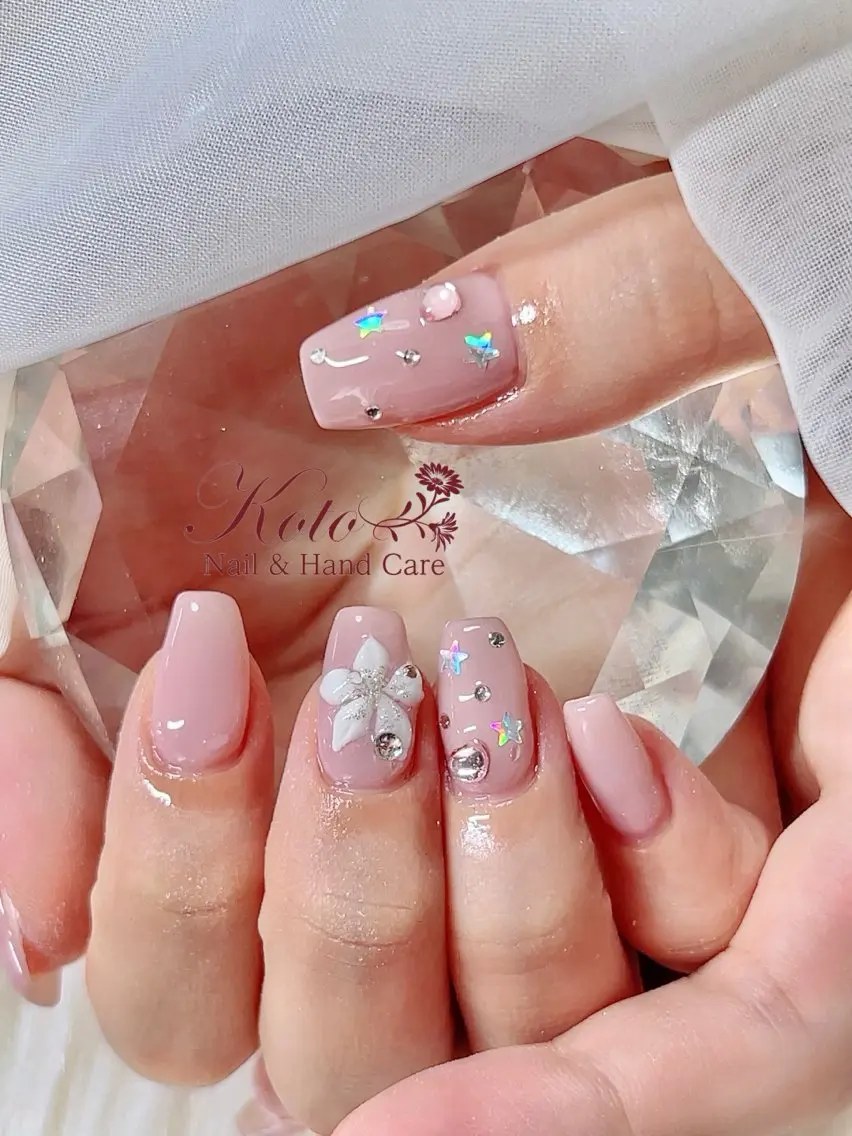 ネイル 長さ出し ジェルネイル 持ち込み ニュアンスネイル 赤色 ハンドネイル Nail Salon KOTOのネイルデザイン