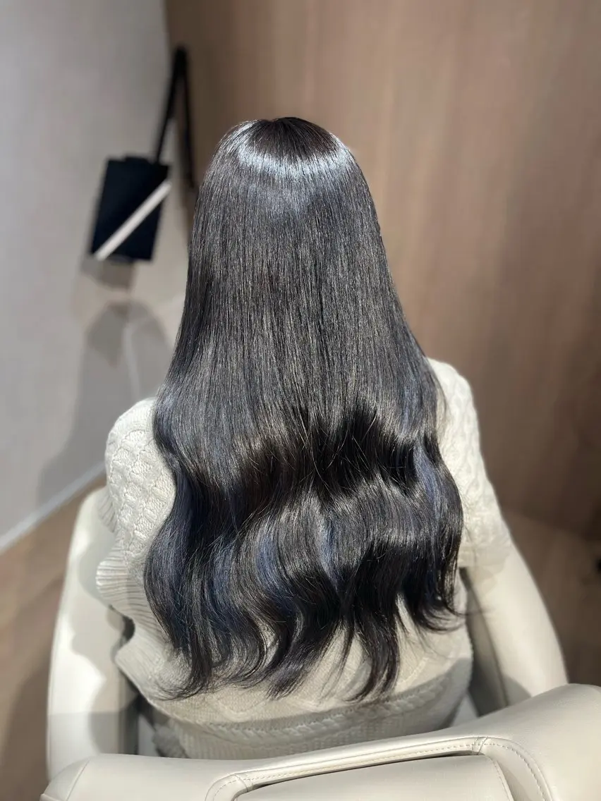 ロング カラー 髪質改善 大西 愛梨のヘアスタイル