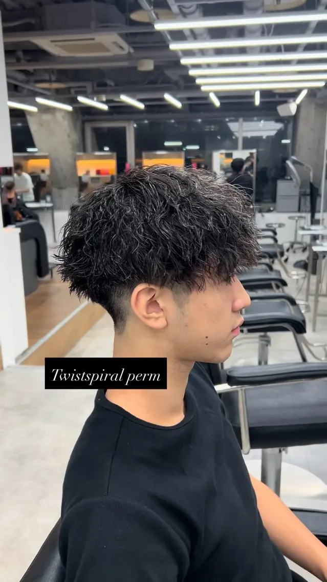 パーマ メンズ メンズパーマ ツイストスパイラルパーマ スパイラルパーマ カットモデル募集中/ 新潟万代/こおまのヘアスタイル