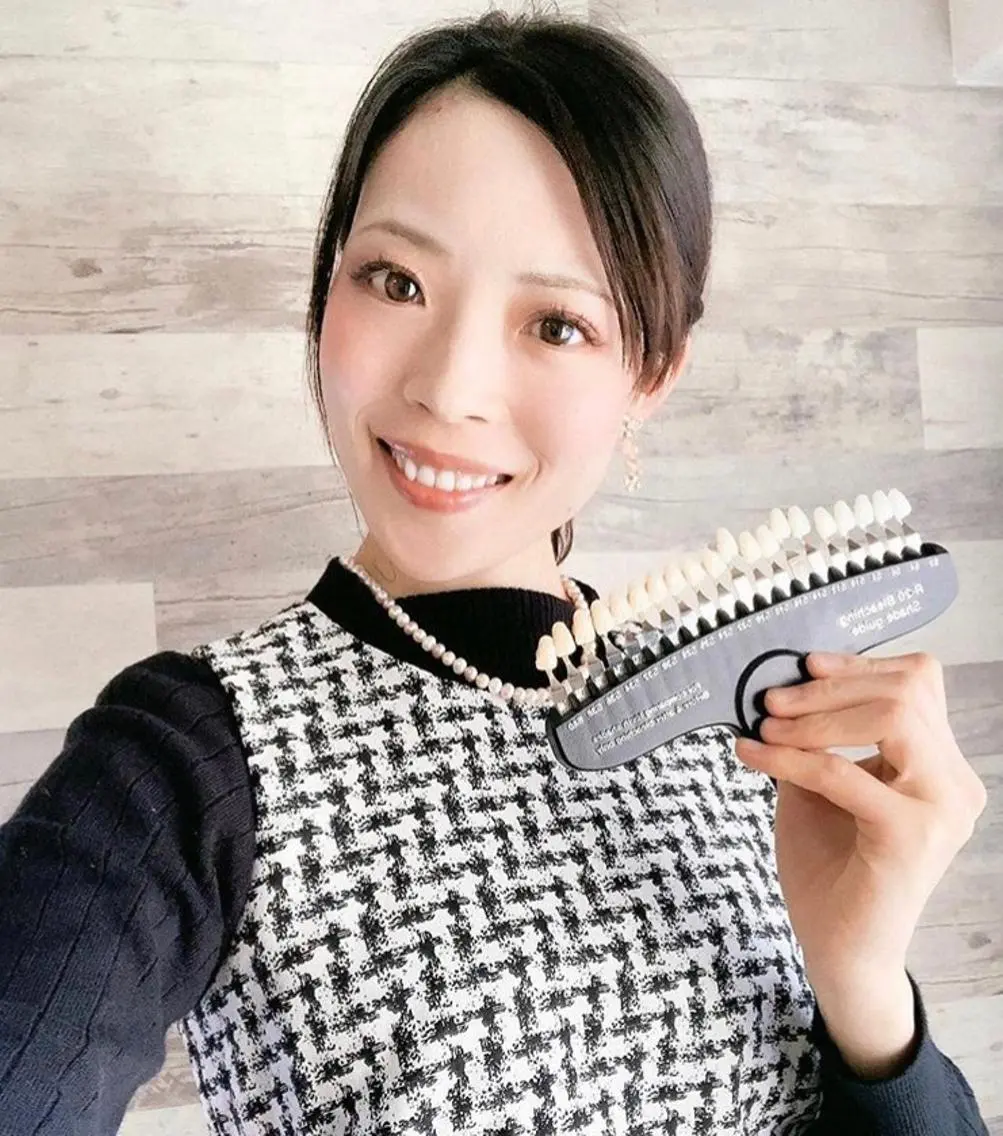【初回限定】1回の施術で理想の白さを✨ハイパワーホワイトニング✨30分😁✨の写真