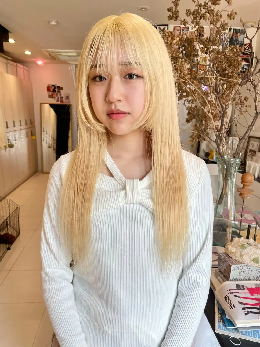 ロング カラー nishiura nanasaのヘアスタイル