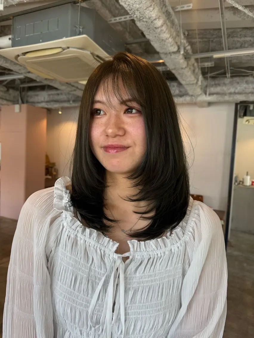ミディアム カラー ヘアカラー Miyu .のヘアスタイル