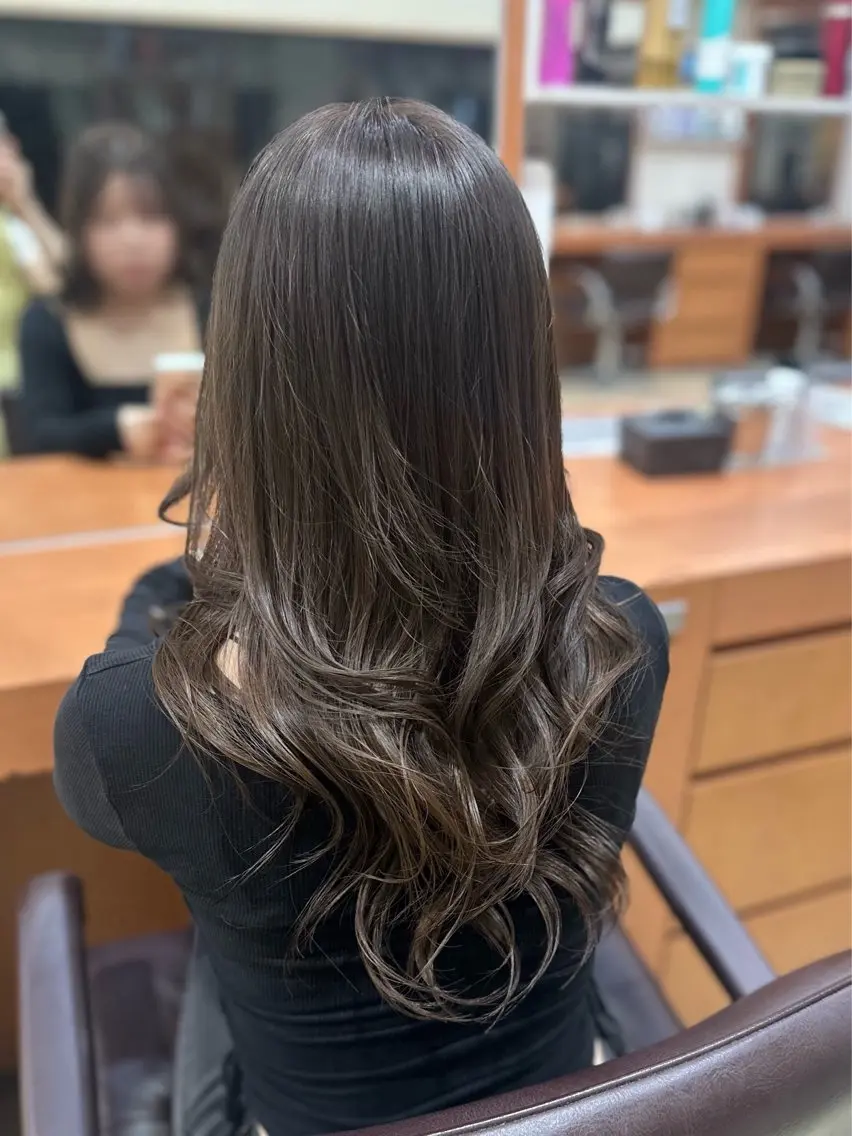 ロング felia / sanaのヘアスタイル