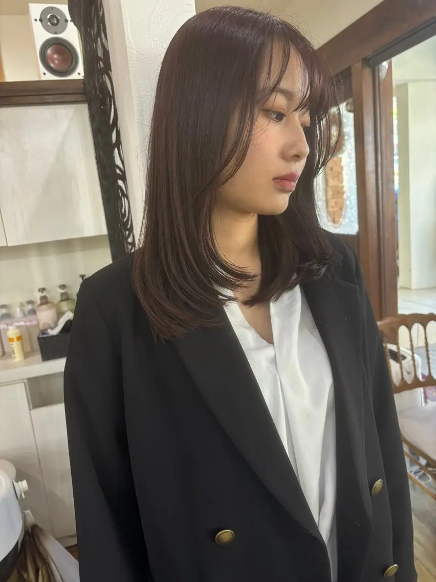 ミディアム カラー イルミナカラー カット ヘアカラー grand juteのヘアスタイル