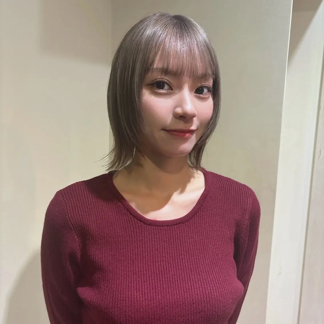 ミディアム カット ヘアカラー ブリーチなしベージュ カラー✨Takeのヘアスタイル