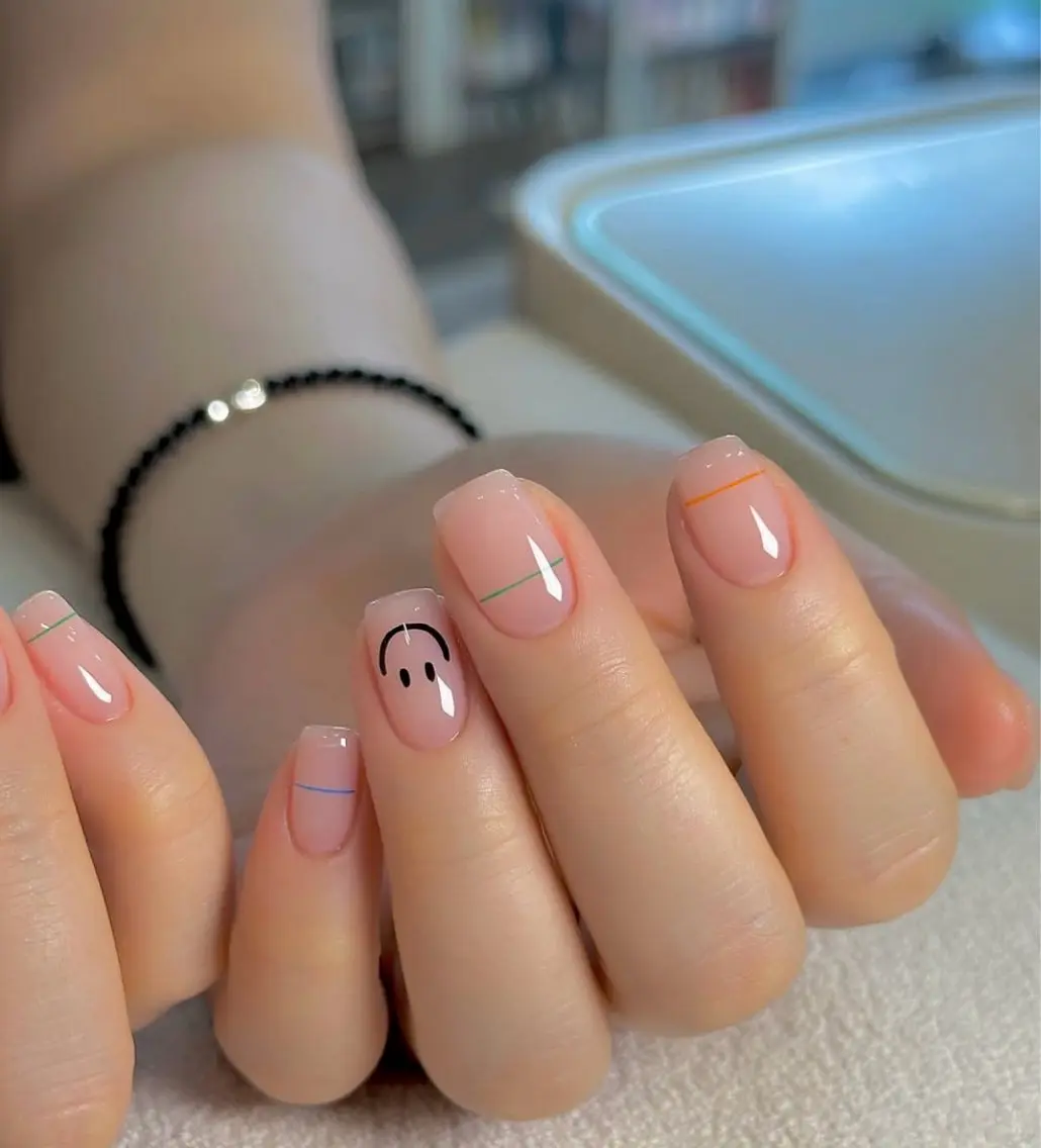 ネイル 持ち込み シンプルネイル ハンドネイル JISOO ANA.CHUOのネイルデザイン
