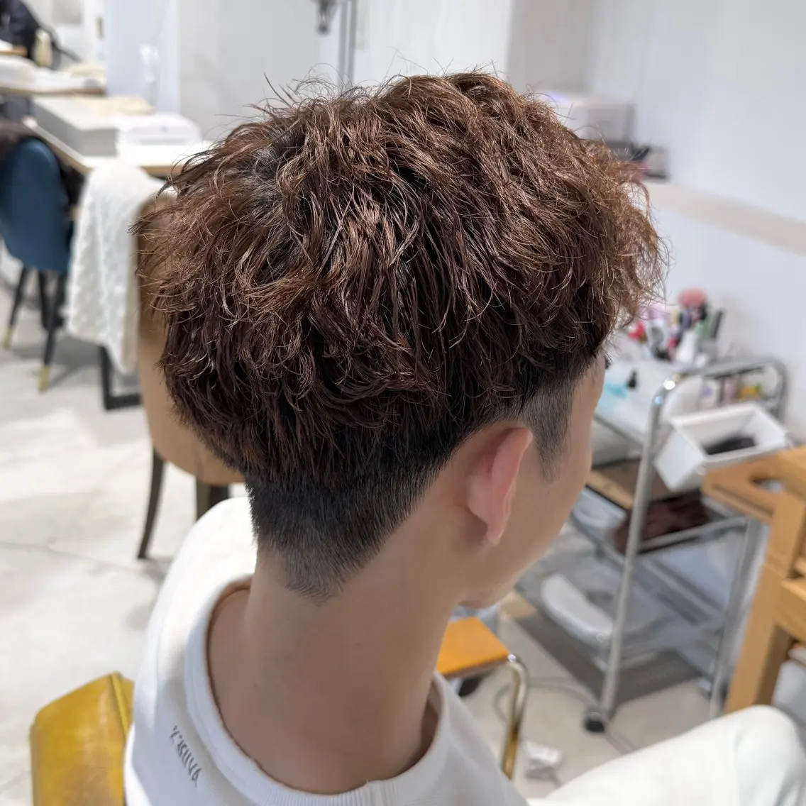 パーマ メンズ メンズパーマ ツイストスパイラルパーマ スパイラルパーマ カット パーマ ナギラ ヒビキのヘアスタイル