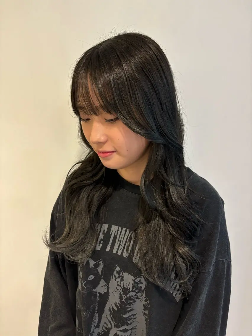 ロング カラー ブルーカラー 透明感カラー mizunaga chihiroのヘアスタイル
