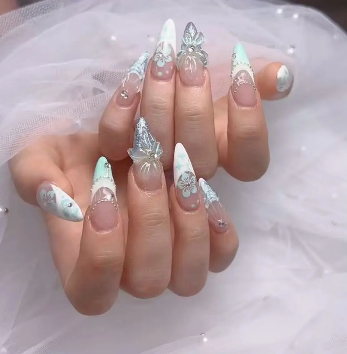 ネイル Nail salon LOTUSのネイルデザイン
