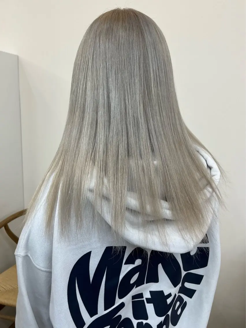 ロング ヘアカラー yuka ボブカットモデルのヘアスタイル