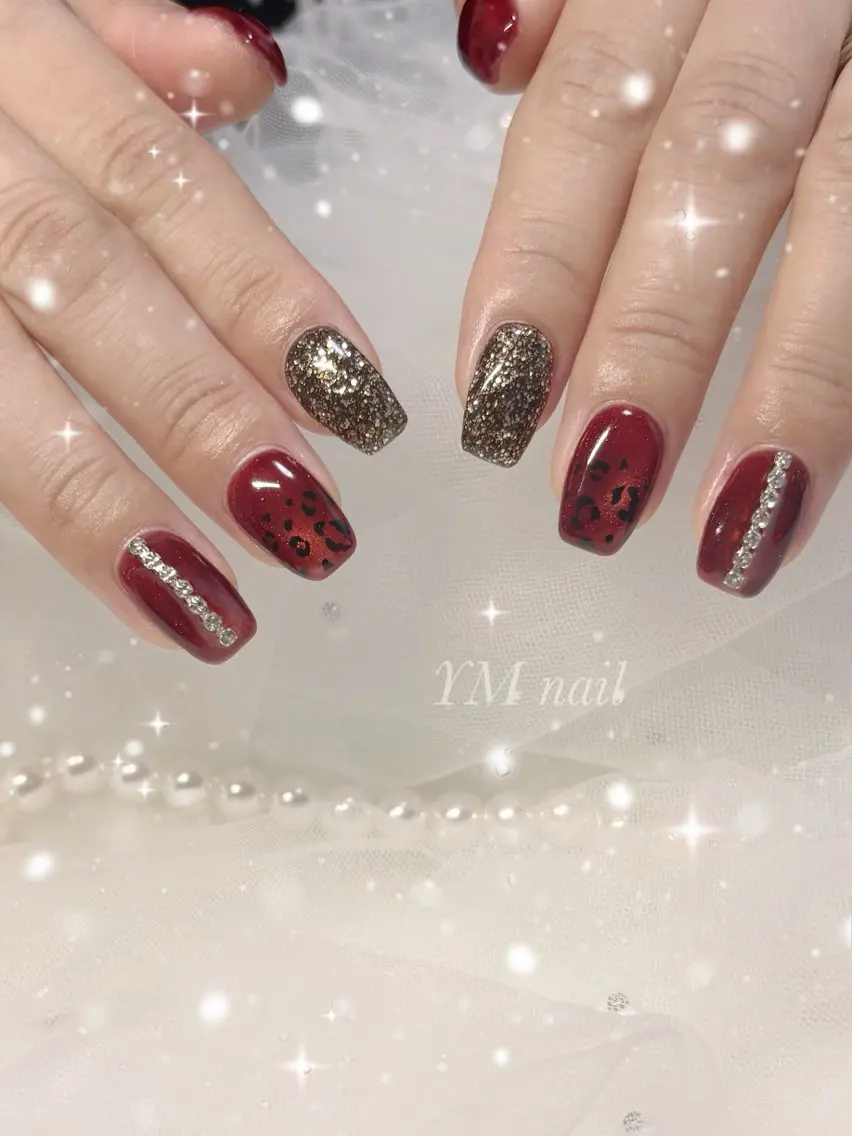 ネイル アニマル柄 ボルドー ブラウン マグネットネイル ハンドネイル YM nailのネイルデザイン