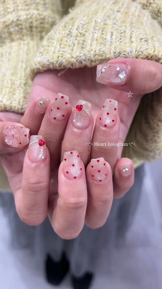ネイル チークネイル フレンチネイル ガーリー 氷ネイル・うるうるネイル キラキラネイル emmi nailのネイルデザイン