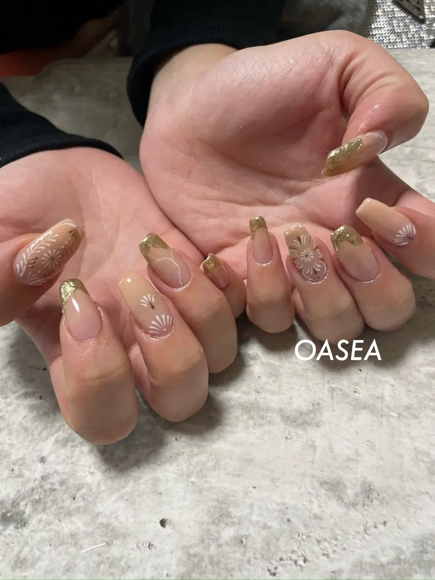 ネイル ハンドネイル 🌞💜 KAORI 🌴のネイルデザイン