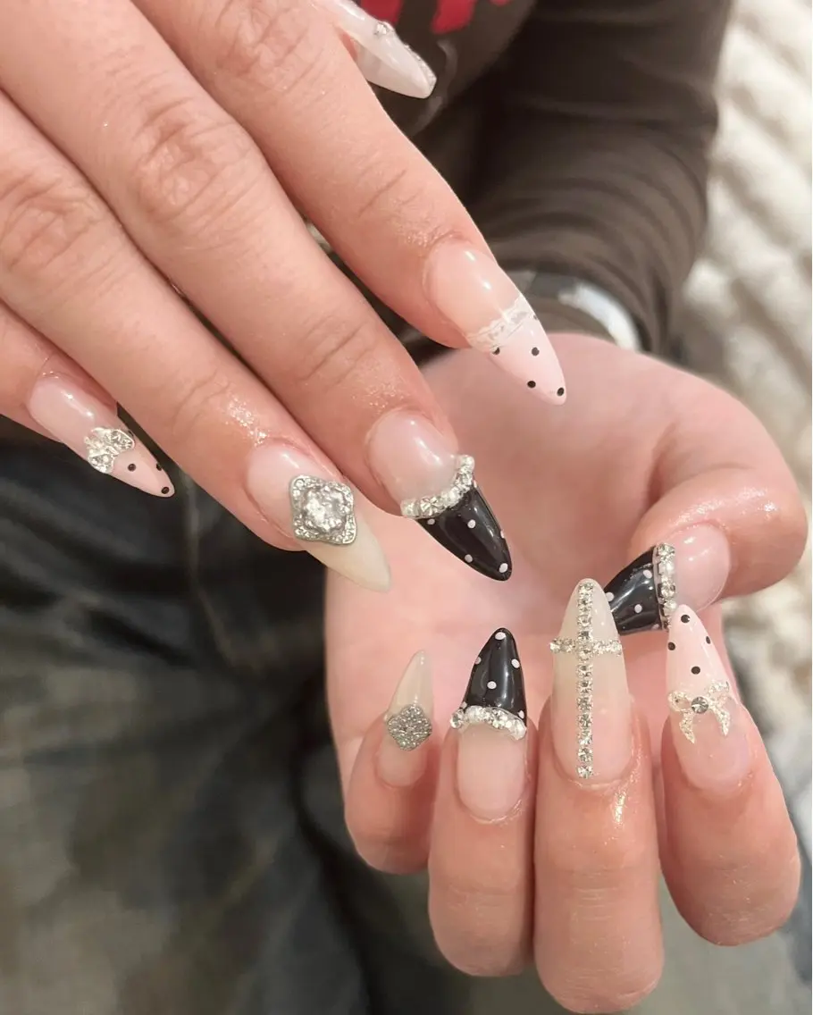 ネイル ハンドネイル Nail salon Rhonaのネイルデザイン