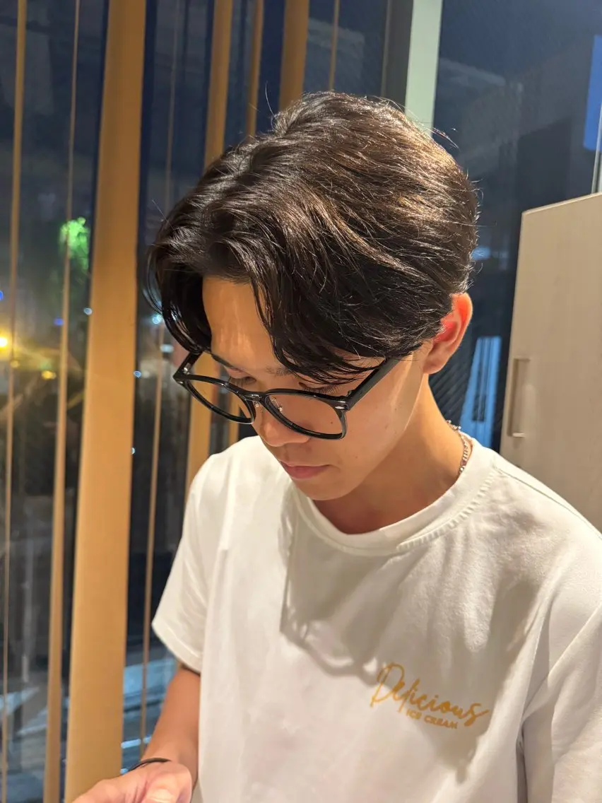 パーマ メンズ メンズパーマ ニュアンスパーマ 山本 玲桜のヘアスタイル