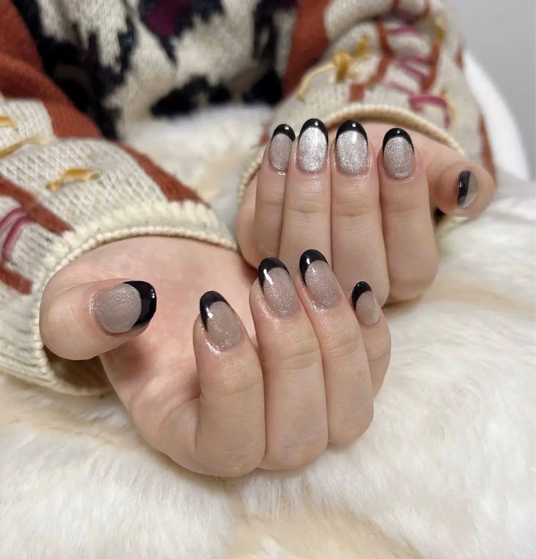 ネイル フレンチネイル マグネットネイル nail salon MUAのネイルデザイン