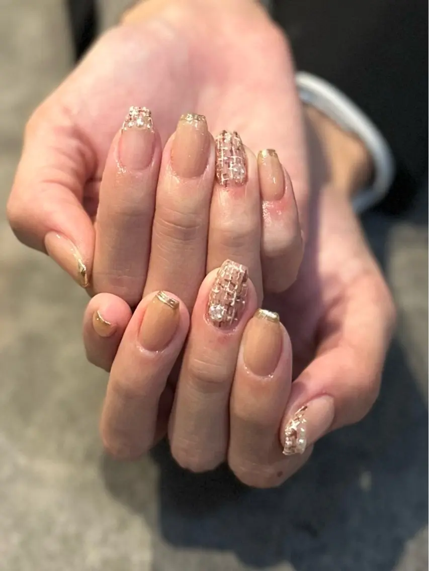 ネイル フレンチネイル マグネットネイル 大理石ネイル(マーブル) ミラーネイル ニュアンスネイル nail salon amanoのネイルデザイン