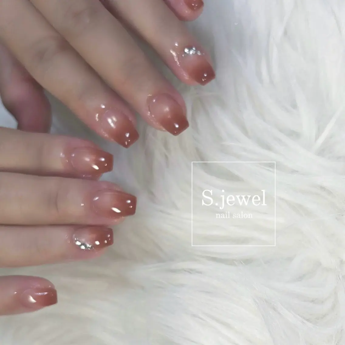 ネイル S. JEWELのネイルデザイン